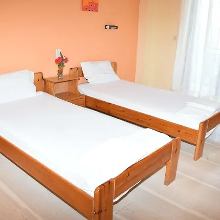 Angelica Apartment
